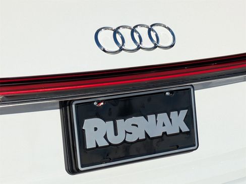 Used 2023 Audi Q4 e-tron Prestige image 19