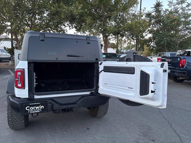 Used 2023 Ford Bronco Outer Banks w/ Sasquatch Package AWD/4WD image 42