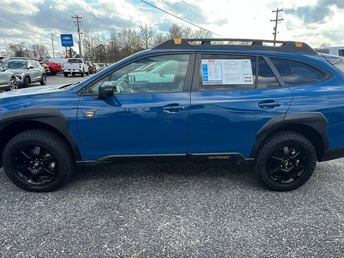 Used 2022 Subaru Outback Wilderness image 6