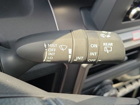 New 2026 Toyota 4Runner SR5 AWD/4WD image 12