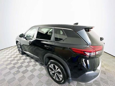 Certified 2023 Nissan Rogue SV image 6