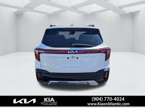 Used 2024 Kia Seltos S image 4