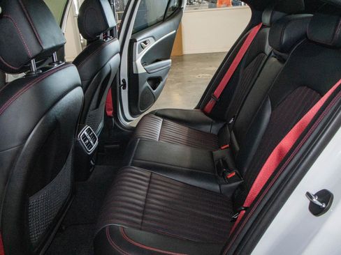 Used 2023 Genesis G70 2.0T w/ Sport Prestige Package image 15