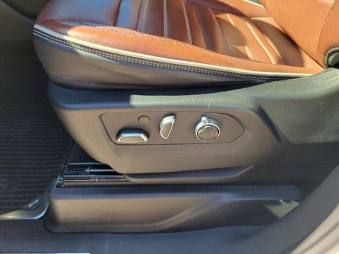 Used 2024 GMC Yukon XL Denali Ultimate image 26