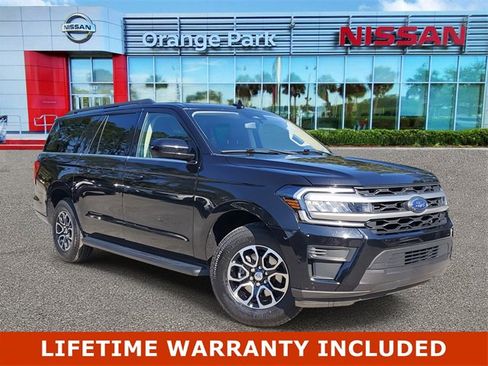 Used 2024 Ford Expedition Max XLT image 1