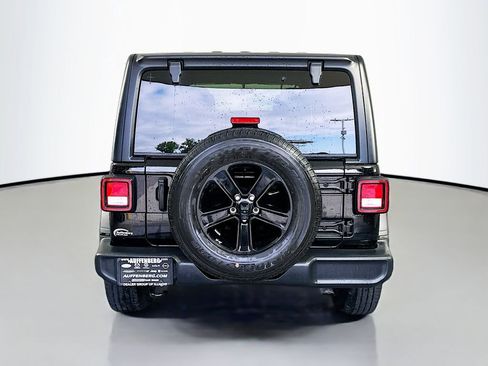 Used 2023 Jeep Wrangler Unlimited Sport AWD/4WD image 6
