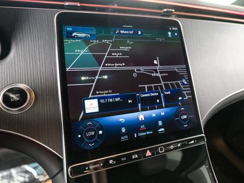 Certified 2023 Mercedes-Benz EQE 500 4MATIC SUV image 29