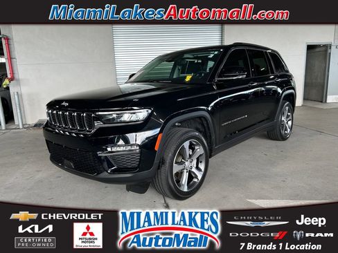 Used 2023 Jeep Grand Cherokee Limited image 1