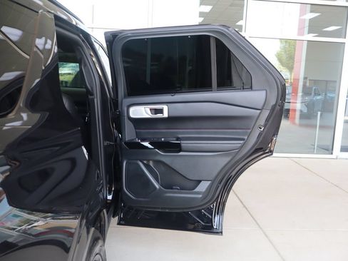 Used 2023 Ford Explorer ST w/ Equipment Group 401A AWD/4WD image 44