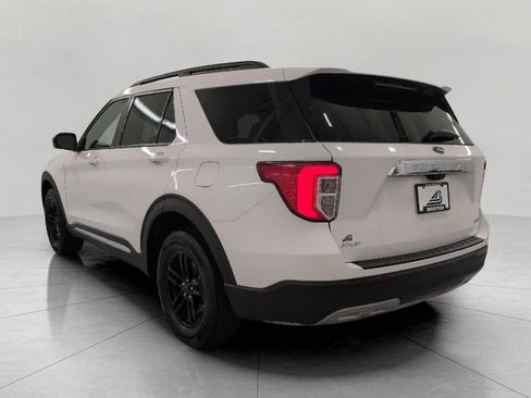 Used 2024 Ford Explorer XLT w/ Equipment Group 202A AWD/4WD image 20