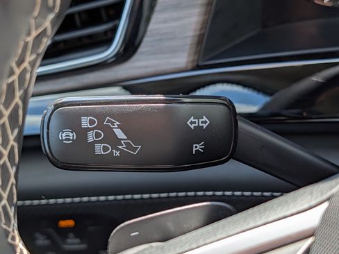 Certified 2024 Volkswagen Atlas SEL AWD/4WD image 31