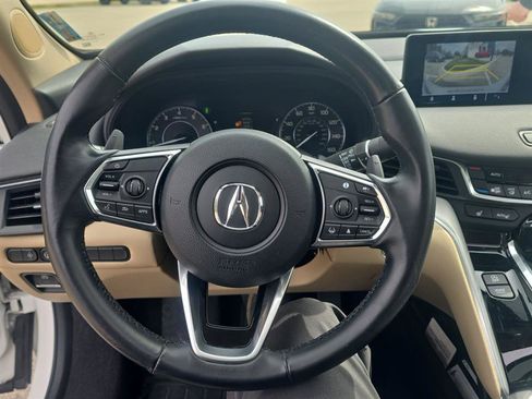 Used 2022 Acura TLX image 9