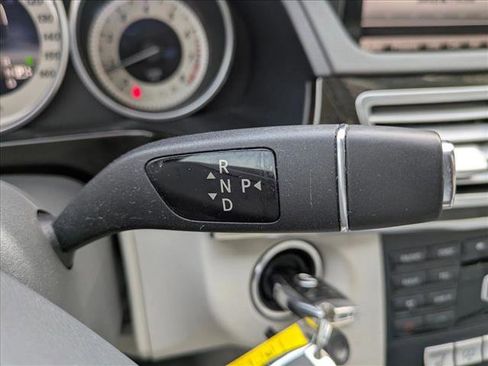 Used 2014 Mercedes-Benz E 350 Sedan image 12