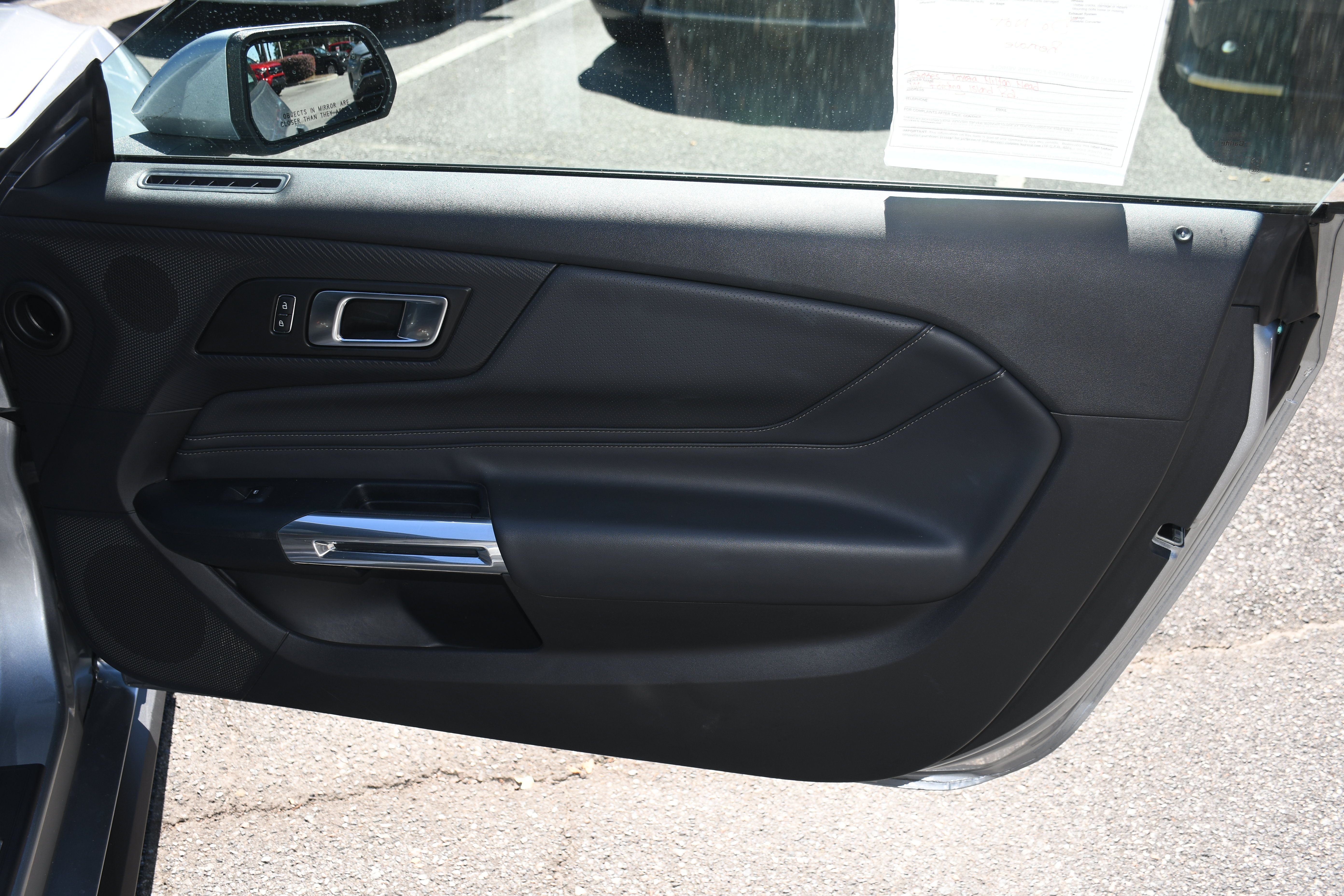 Used 2025 Ford Mustang Premium RWD image 17