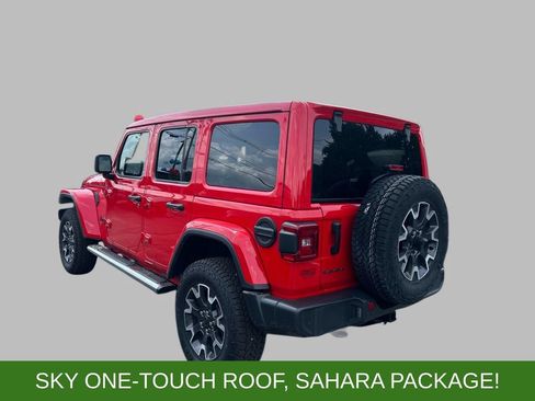 Used 2025 Jeep Wrangler Unlimited Sahara w/ Safety Group AWD/4WD image 3