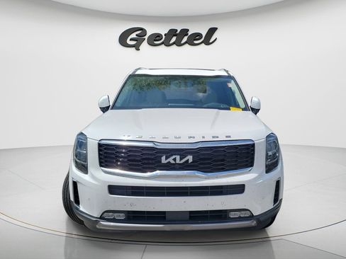 Used 2022 Kia Telluride SX w/ SX Prestige Package AWD/4WD image 3