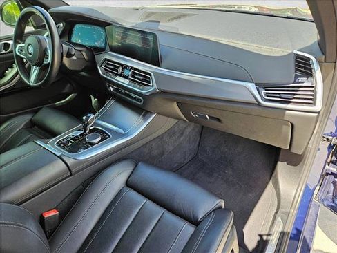 Used 2020 BMW X5 M50i w/ Premium Package AWD/4WD image 21