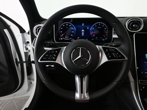 Used 2026 Mercedes-Benz C 300 Sedan image 2
