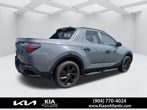 Used 2023 Hyundai Santa Cruz Night image 3
