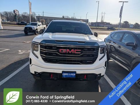Used 2024 GMC Sierra 1500 AT4 image 13