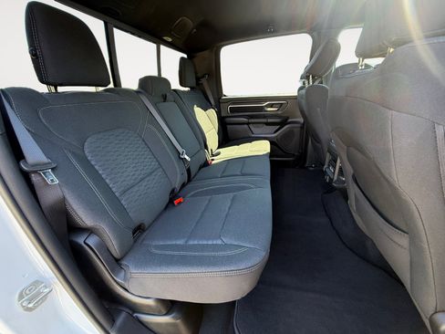 Used 2025 RAM 1500 Big Horn AWD/4WD image 18