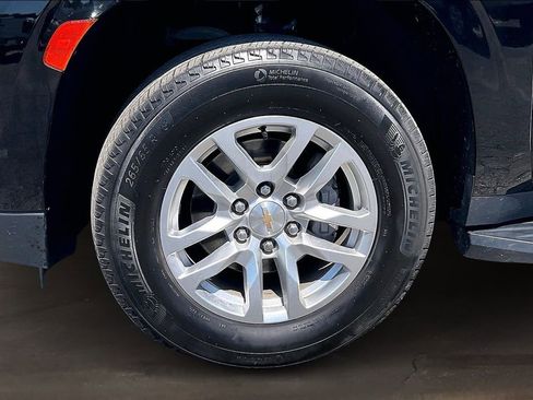 Used 2024 Chevrolet Tahoe LT AWD/4WD image 33