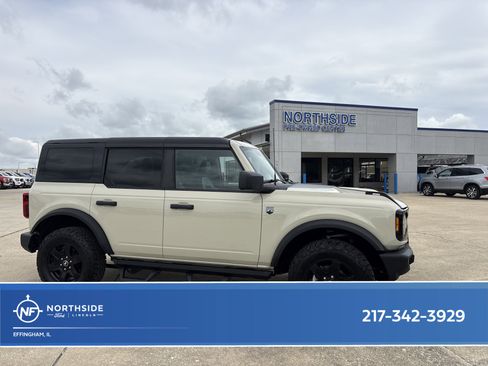 Used 2025 Ford Bronco Big Bend AWD/4WD image 1