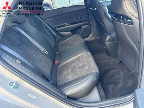 Used 2025 Hyundai Elantra N FWD image 39