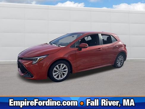 Used 2023 Toyota Corolla SE image 1