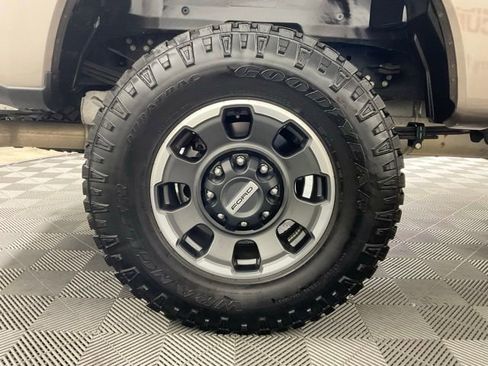 Used 2023 Ford F350 XLT w/ Black Appearance Package image 10