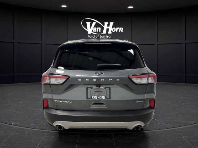 Used 2022 Ford Escape Titanium AWD/4WD image 6