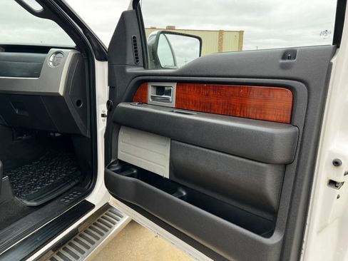 Used 2010 Ford F150 XLT AWD/4WD image 17