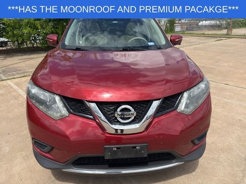 Used 2015 Nissan Rogue SV w/ SV Premium Package image 2
