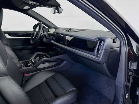 New 2026 Porsche Cayenne S AWD/4WD image 29