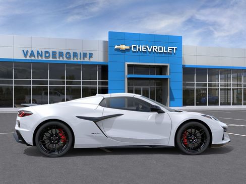New 2027 Chevrolet Corvette Z06 w/ Battery Protection Package RWD image 5