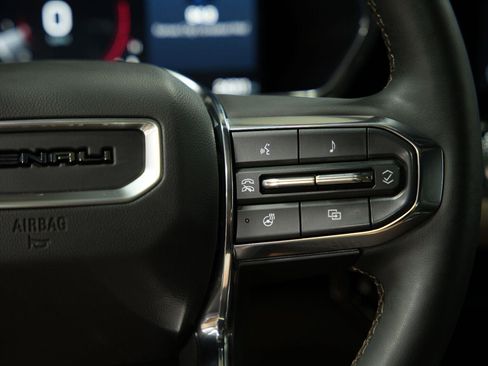 Used 2024 GMC Canyon Denali AWD/4WD image 52