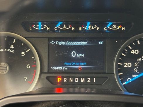 Used 2016 Ford F150 XLT w/ Equipment Group 301A Mid image 29