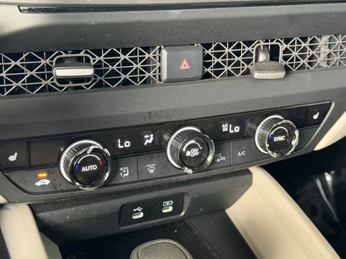 Used 2025 Honda Accord SE image 22