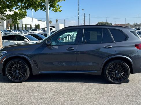 Used 2020 BMW X5 M50i AWD/4WD image 2