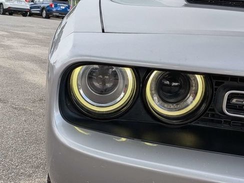Used 2015 Dodge Challenger SXT Plus RWD image 11