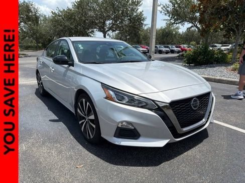 Used 2021 Nissan Altima 2.5 SR FWD image 1