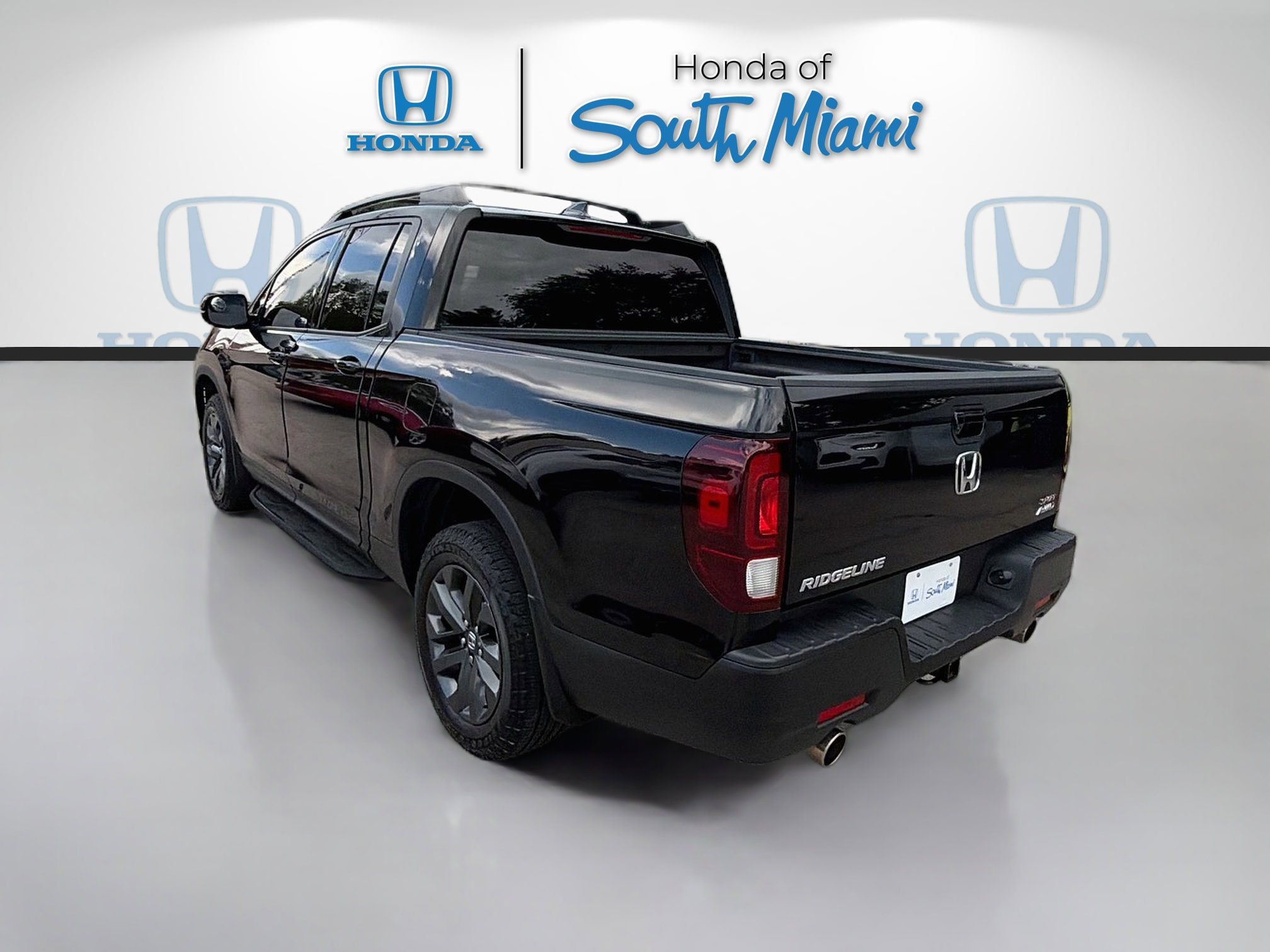 Used 2023 Honda Ridgeline Sport image 5