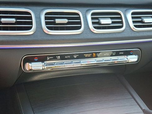 Used 2026 Mercedes-Benz GLE 350 4MATIC image 11