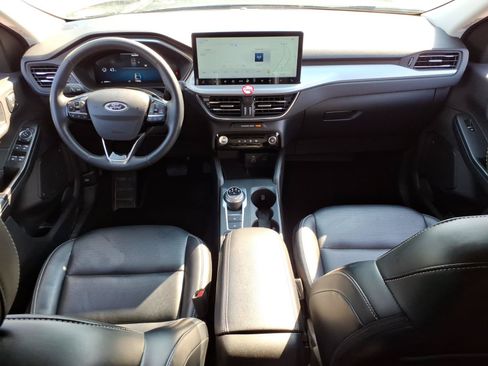 Used 2025 Ford Escape Platinum AWD/4WD image 11
