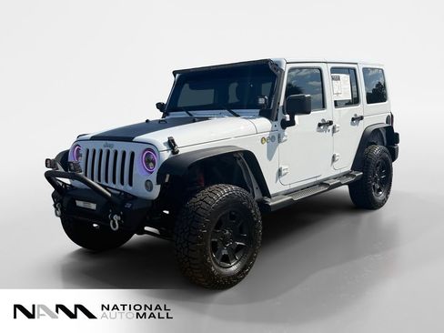 Used 2015 Jeep Wrangler Unlimited Sport w/ Connectivity Group AWD/4WD image 1