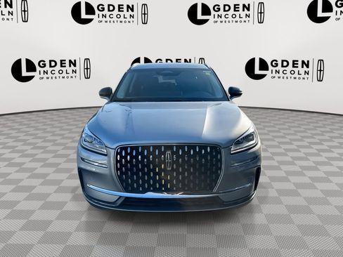 Used 2023 Lincoln Corsair Reserve w/ Equipment Group 201A FWD image 3