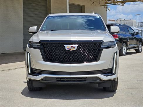 Used 2023 Cadillac Escalade Sport Platinum image 5