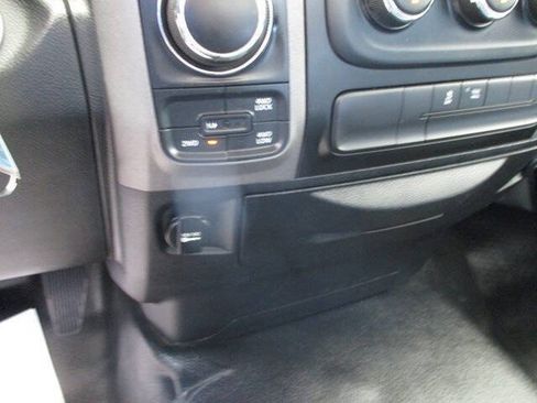Used 2017 RAM 1500 Tradesman w/ Power & Remote Entry Group AWD/4WD image 25