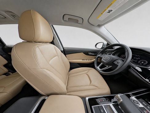 Certified 2021 Audi Q8 Premium Plus AWD/4WD image 10