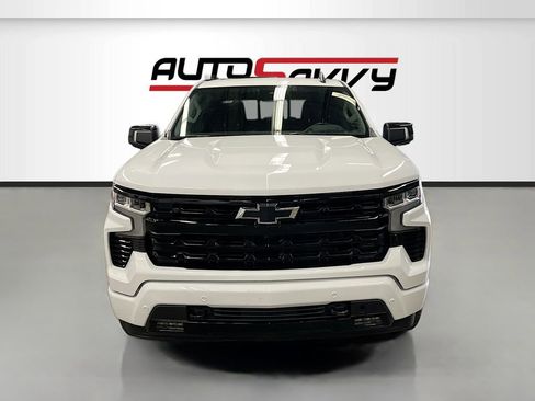 Used 2025 Chevrolet Silverado 1500 RST w/ Convenience Package II AWD/4WD image 2